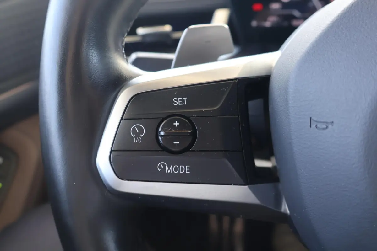218i | M Sport | Leder | Comfort Access | Camera | Parkeersensoren | Head-Up Display