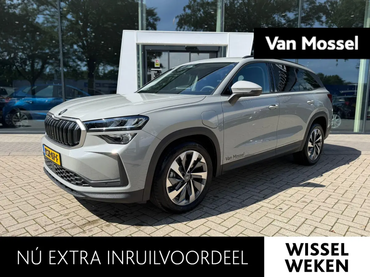 1.5 TSI PHEV Business Edition Plus | Navigatie |  Apple Carplay/Android Auto | Keyless Entry | Climate Control | Adaptive Cruise Control | Parkeersensoren | Elektrische achterklep | Privacy 