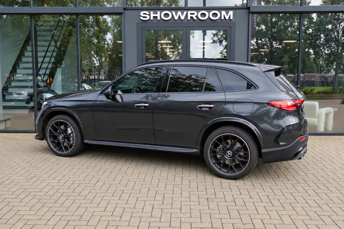 GLC 4MATIC AMG Line PANO 360CAM BURMESTER