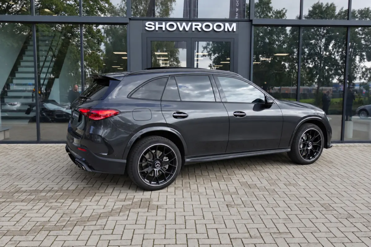 GLC 4MATIC AMG Line PANO 360CAM BURMESTER