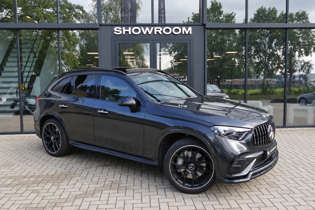 GLC 4MATIC AMG Line PANO 360CAM BURMESTER