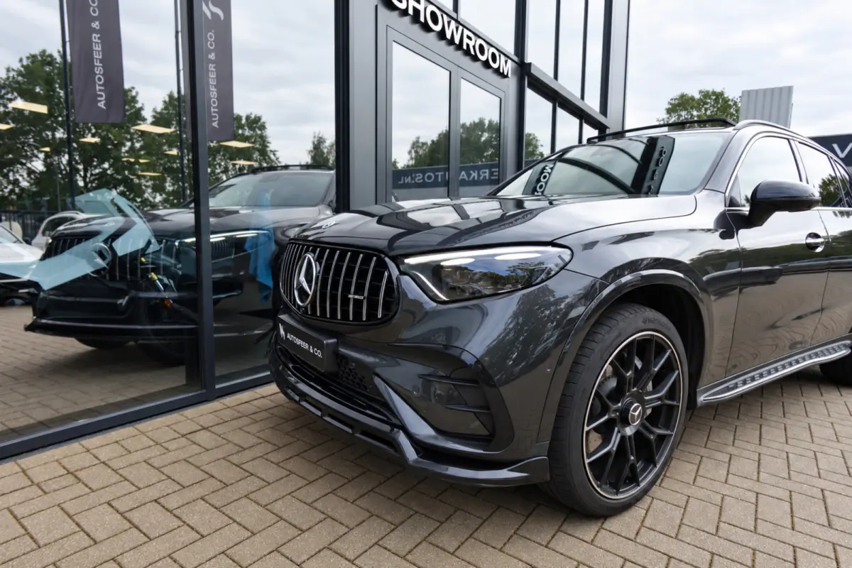 GLC 4MATIC AMG Line PANO 360CAM BURMESTER