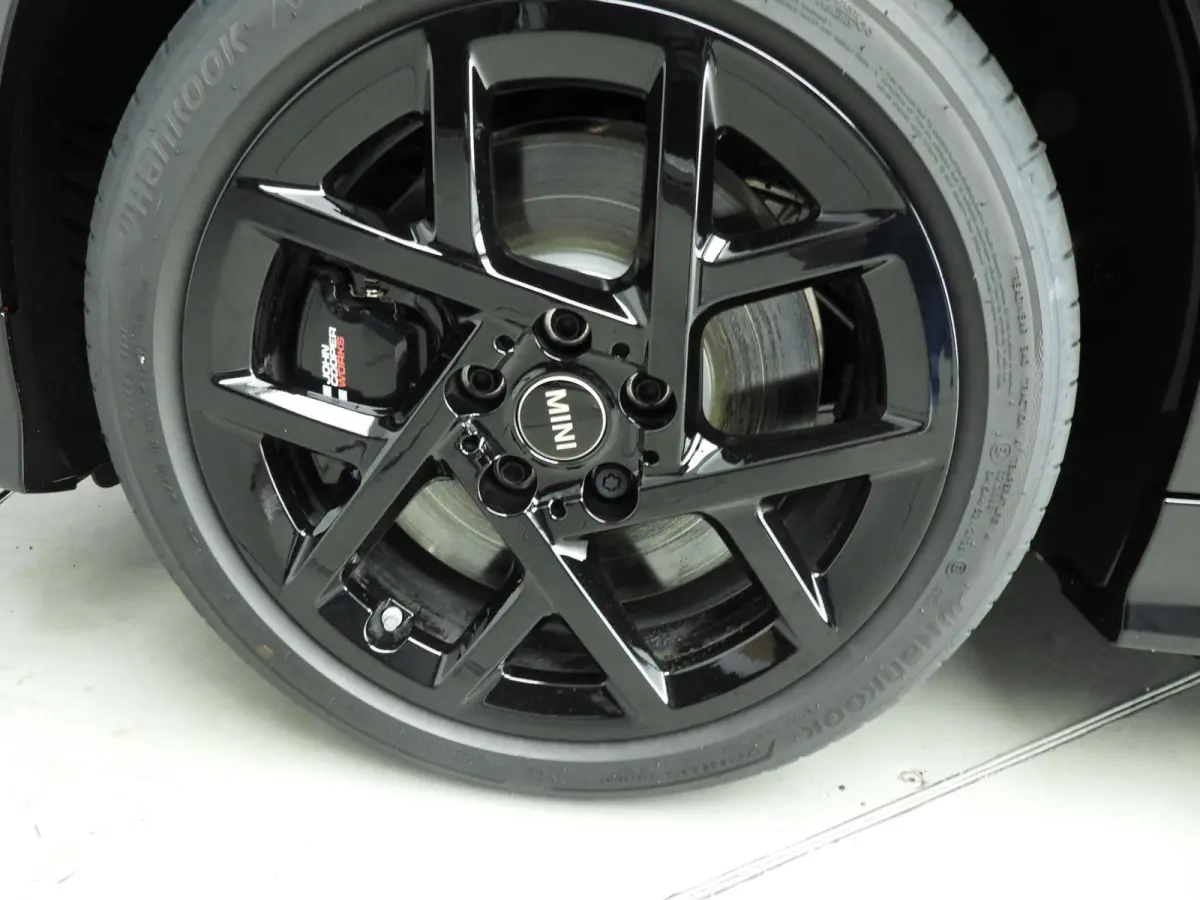 C | John Cooper Works Uitvoering + Pakket M