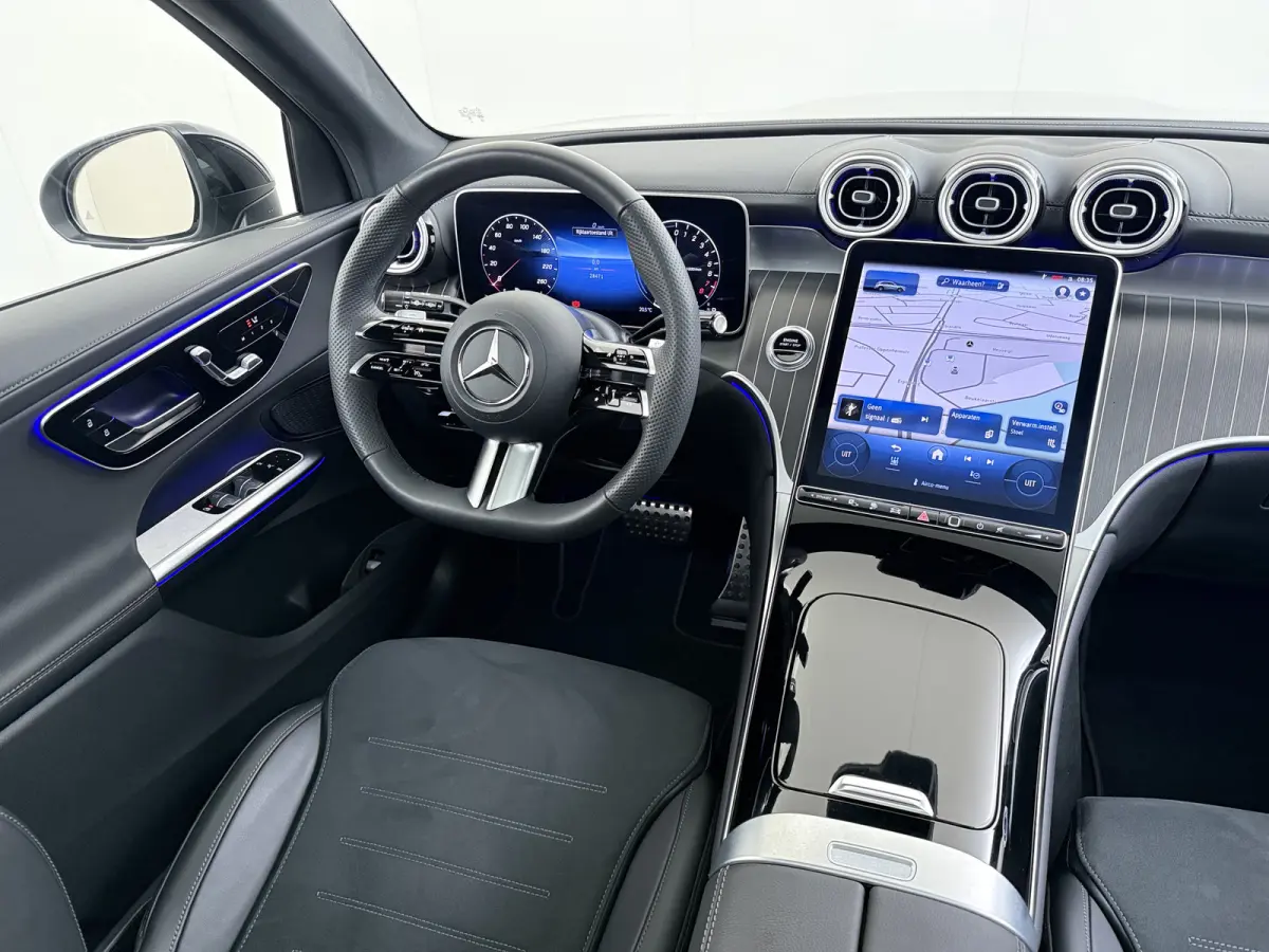 AMG 4Matic // SoH 99% // Panoramadak // Trekhaak // Achterbank Verwarming // 360 Camera // Memory // Carplay // Night Pakket