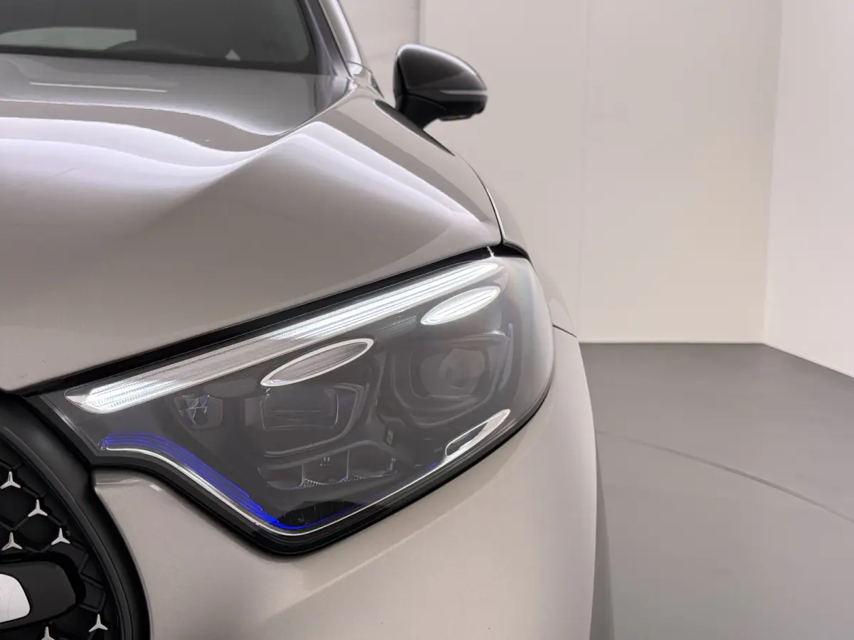 AMG 4Matic // SoH 99% // Panoramadak // Trekhaak // Achterbank Verwarming // 360 Camera // Memory // Carplay // Night Pakket