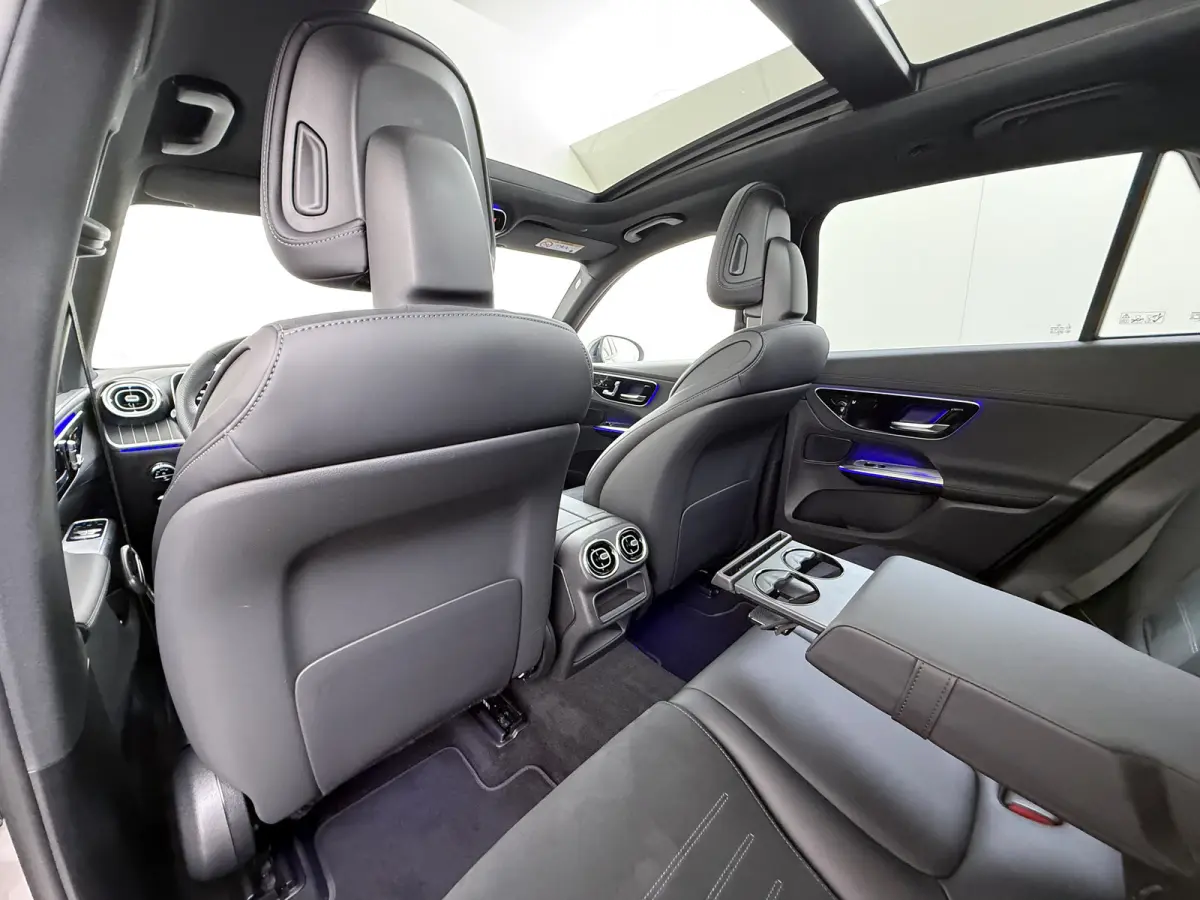 AMG 4Matic // SoH 99% // Panoramadak // Trekhaak // Achterbank Verwarming // 360 Camera // Memory // Carplay // Night Pakket