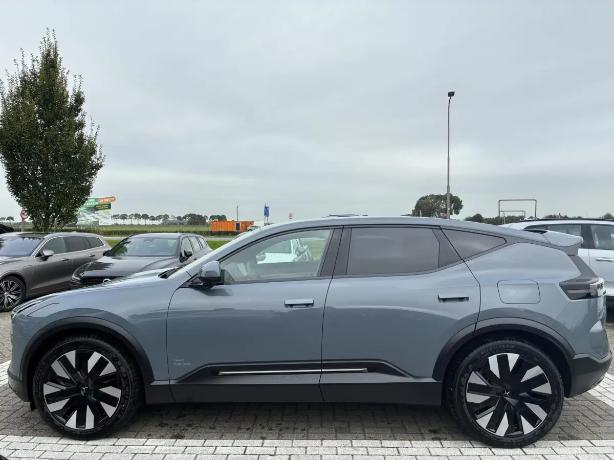 Long range Single motor Pilot Plus 111 kWh |Nappa Leder Zinc|HUD|Bowers&Wilkins|