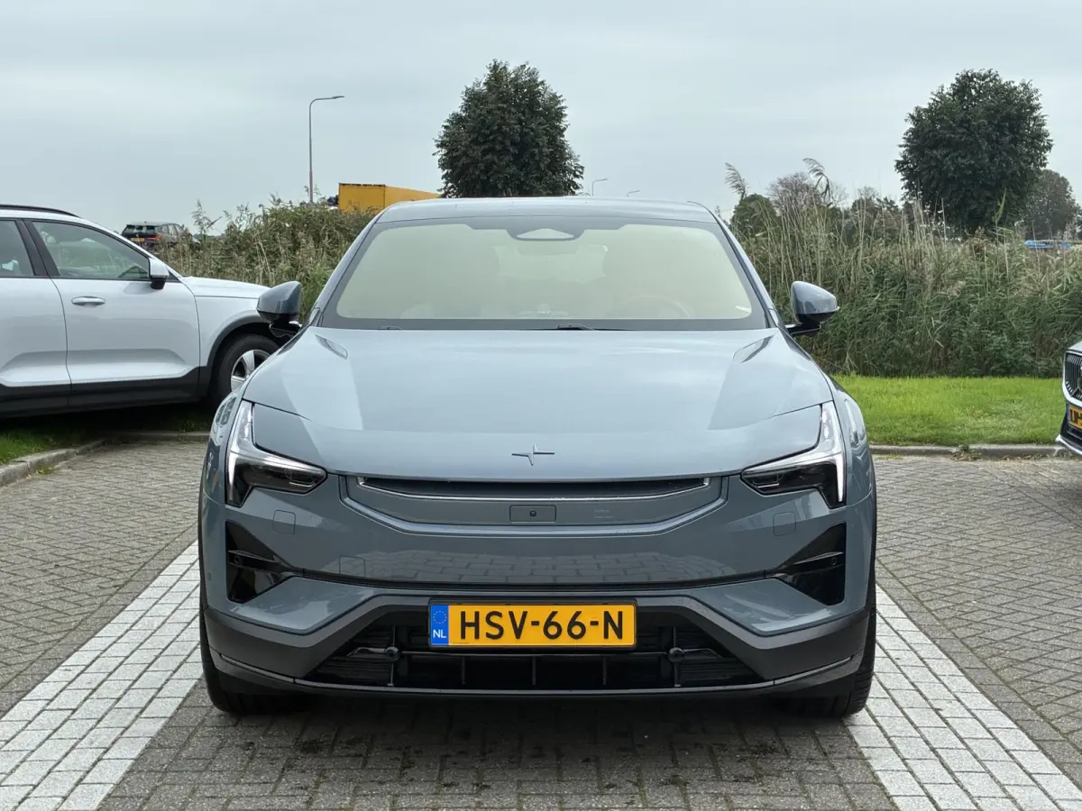 Long range Single motor Pilot Plus 111 kWh |Nappa Leder Zinc|HUD|Bowers&Wilkins|