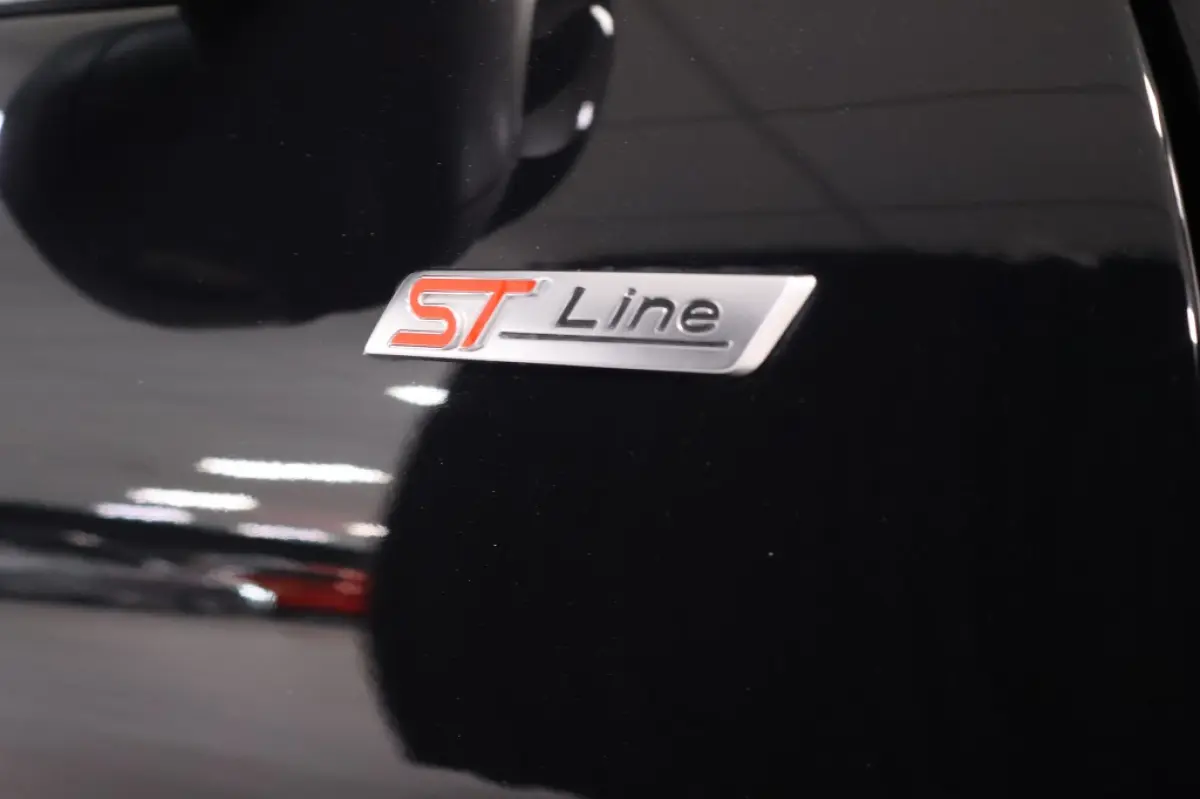 2.5 FHEV ST-Line | Full-Hybrid | 190pk