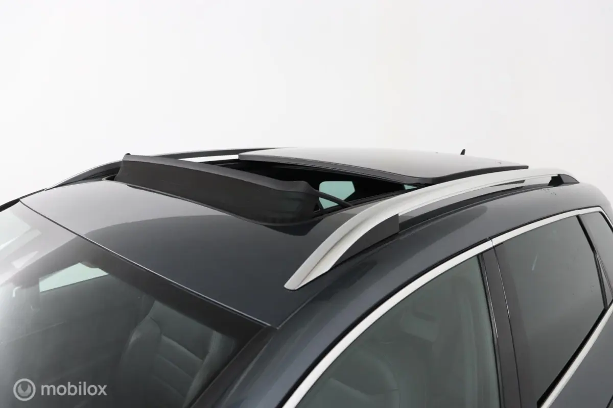 1.4 EcoTSI FR Business Intense DSG / PANO / LEDER / LUXE UITVOERING