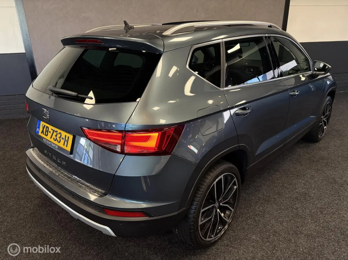 1.4 EcoTSI FR Business Intense DSG / PANO / LEDER / LUXE UITVOERING