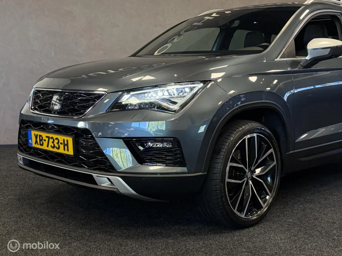 1.4 EcoTSI FR Business Intense DSG / PANO / LEDER / LUXE UITVOERING