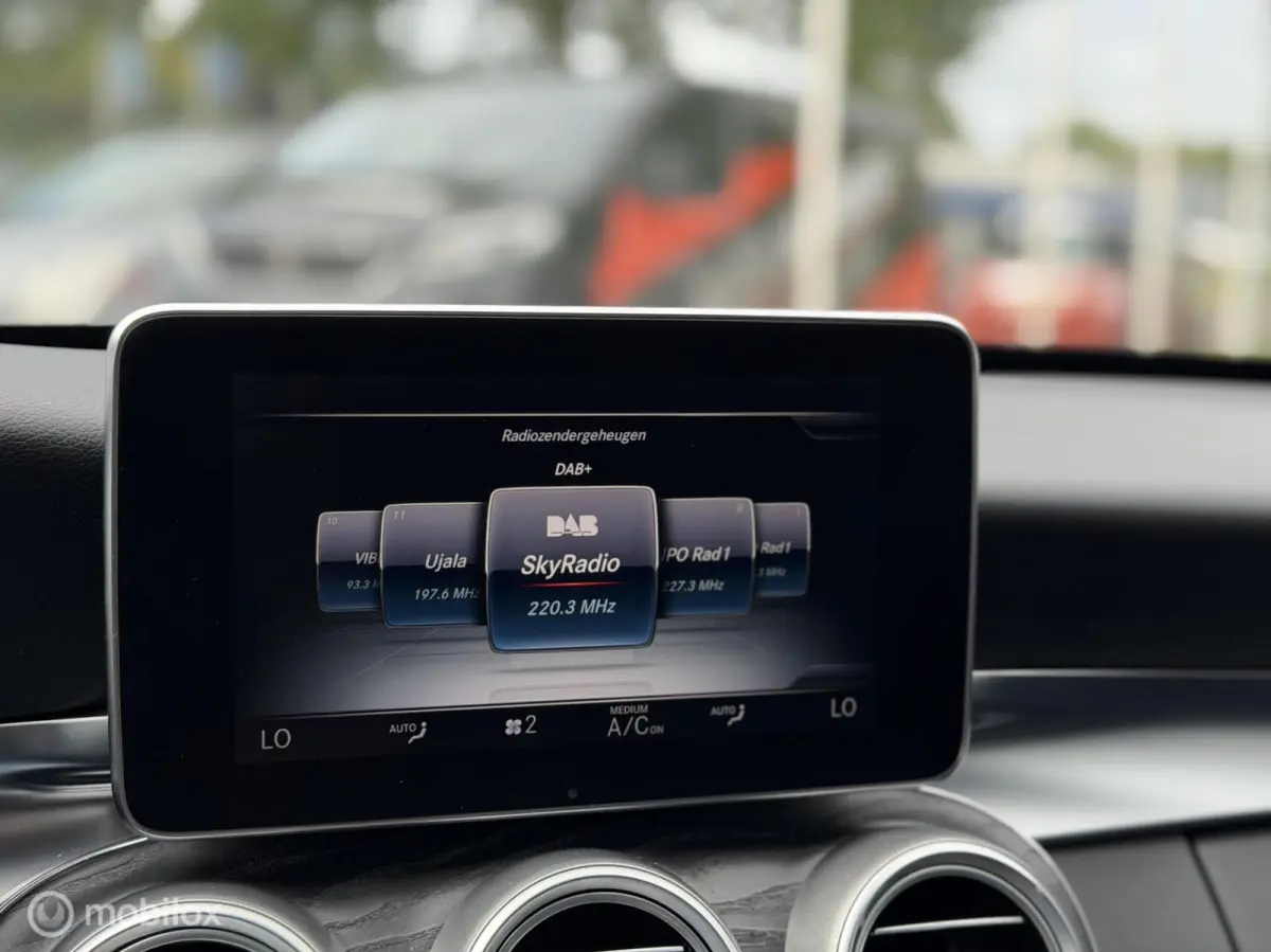 350 e Lease Edition | Burmester | 360° Camera | Stoelverwarming |
