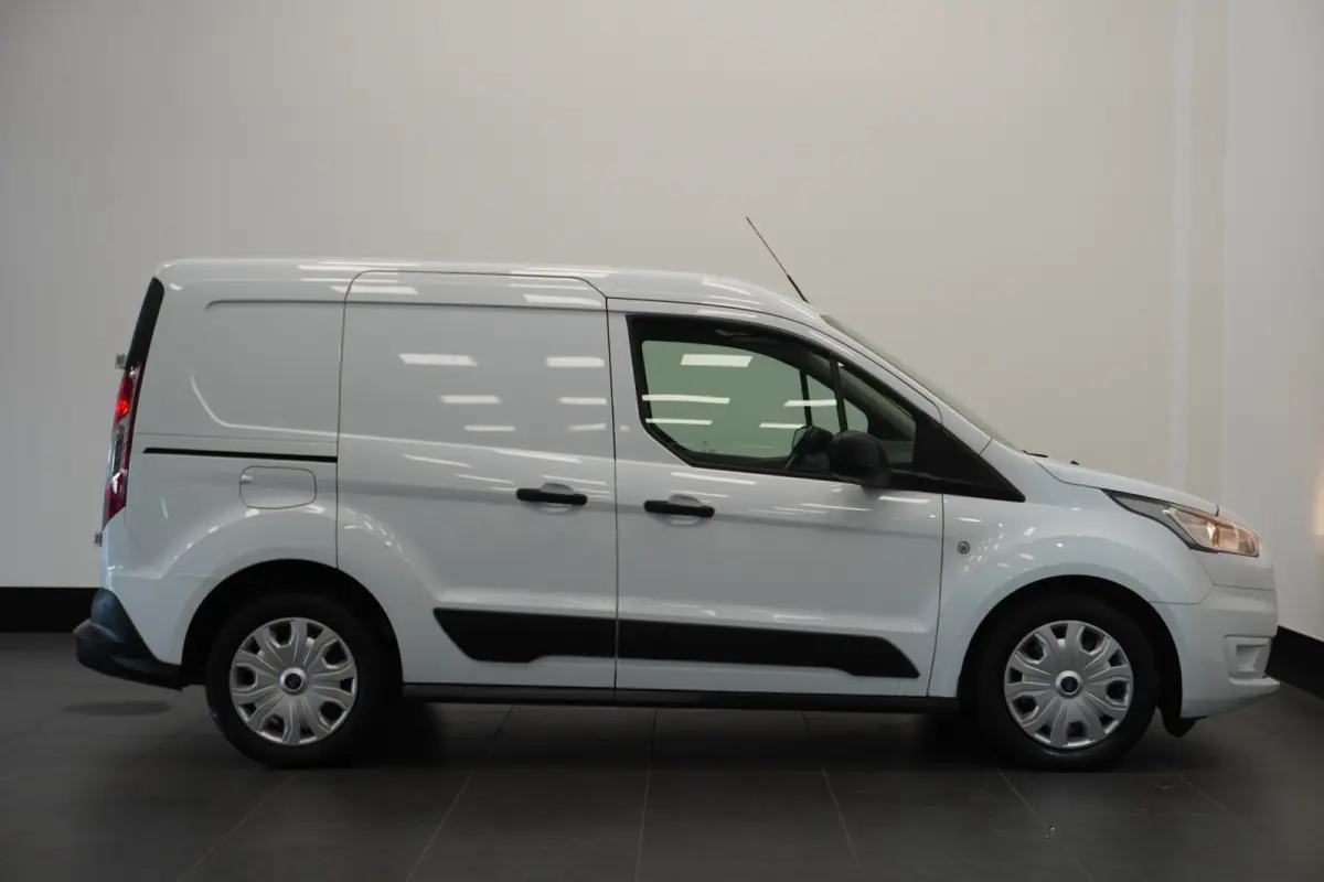 1.5 EcoBlue 100PK EURO 6 - Airco - Cruise - €10.900,- Excl.