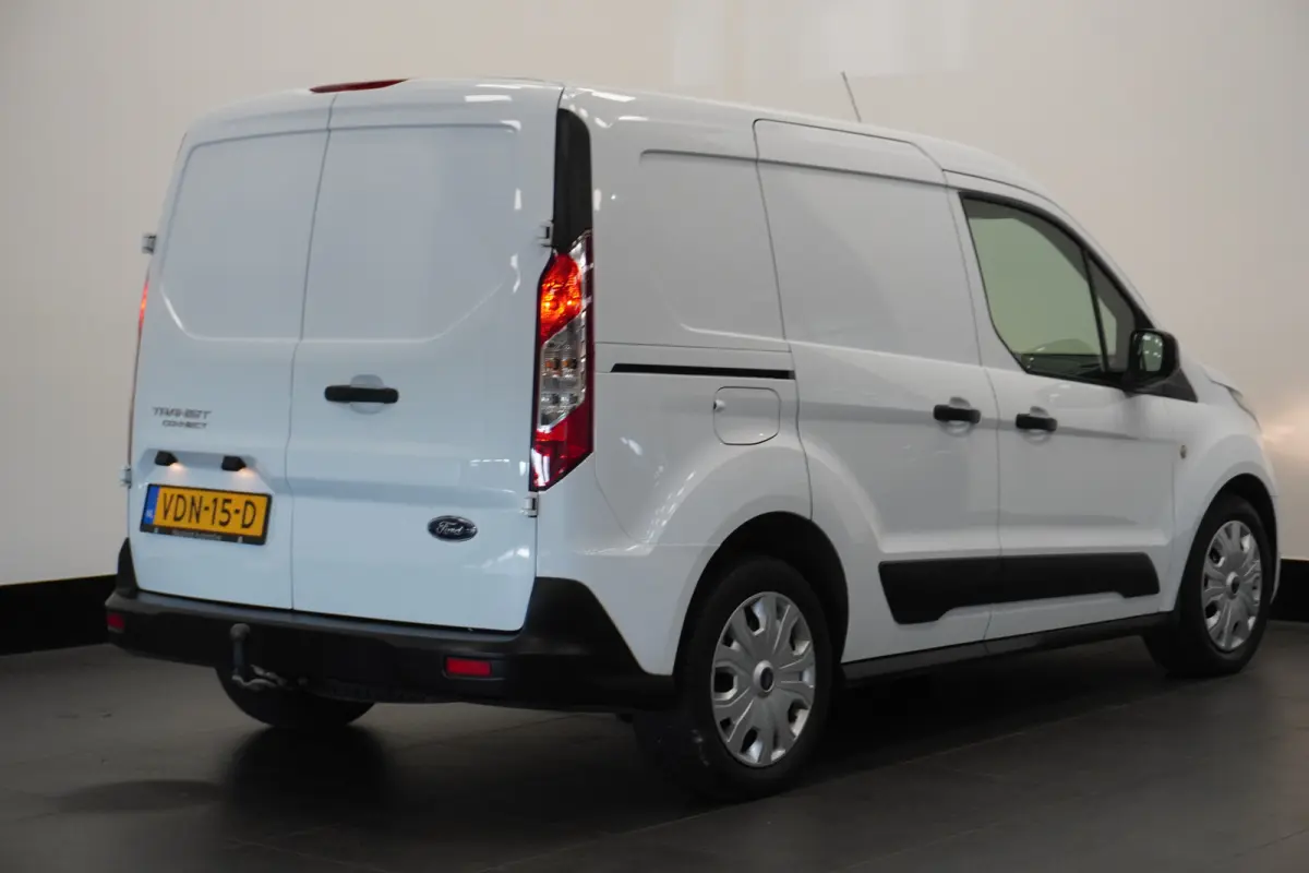 1.5 EcoBlue 100PK EURO 6 - Airco - Cruise - €10.900,- Excl.