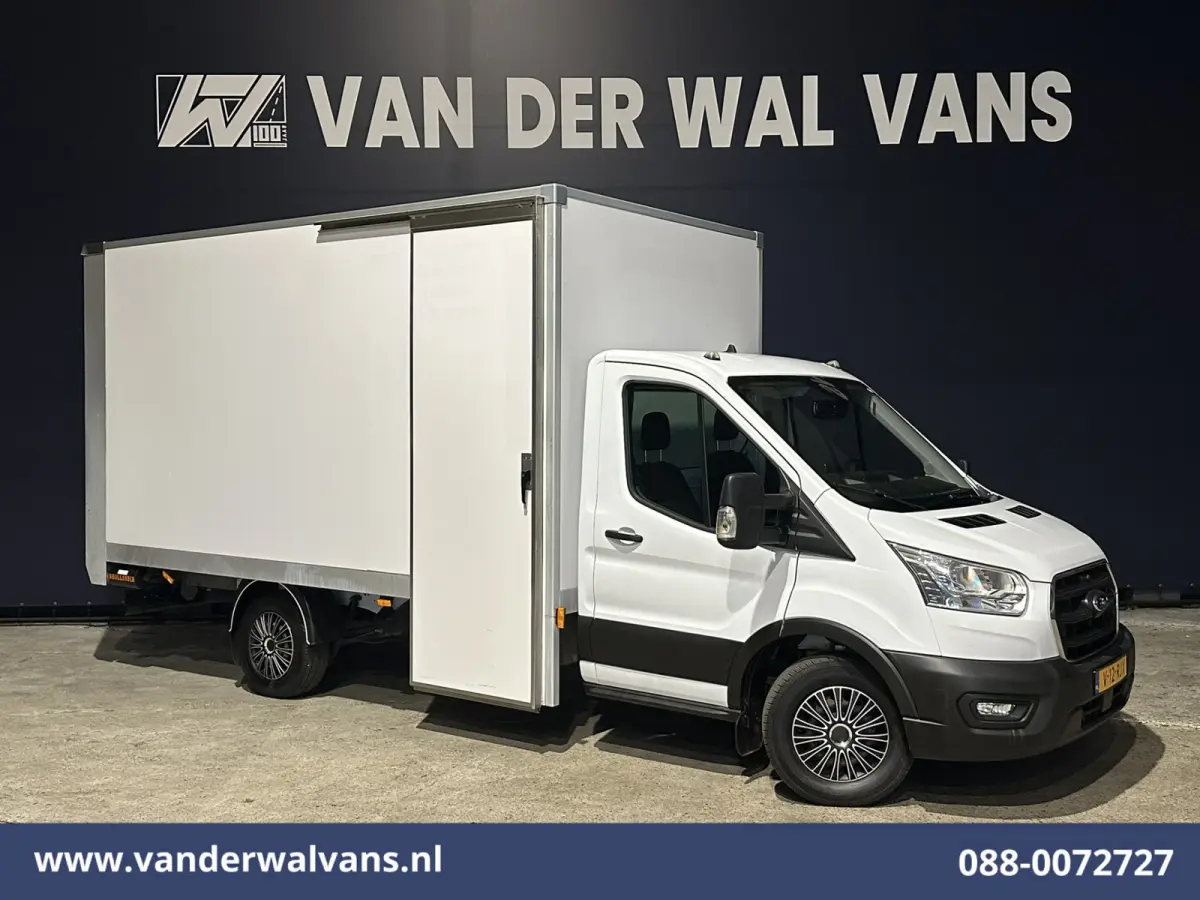 2.0 TDCI 131pk Bakwagen 1103kg laadvermogen Laadklep Zijdeur Euro6 Airco | Navigatie | Camera | Apple Carplay Android Auto, Cruisecontrol, Stoelverwarming