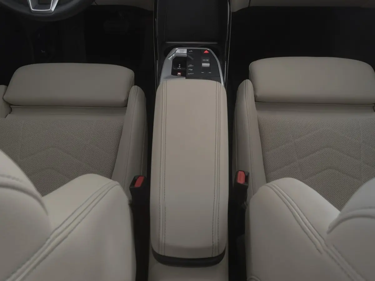 225 xDrive Luxury Line | LEDER | CAMERA | NAVI | ECC | PHEV | Sanremo Grün Metallic !