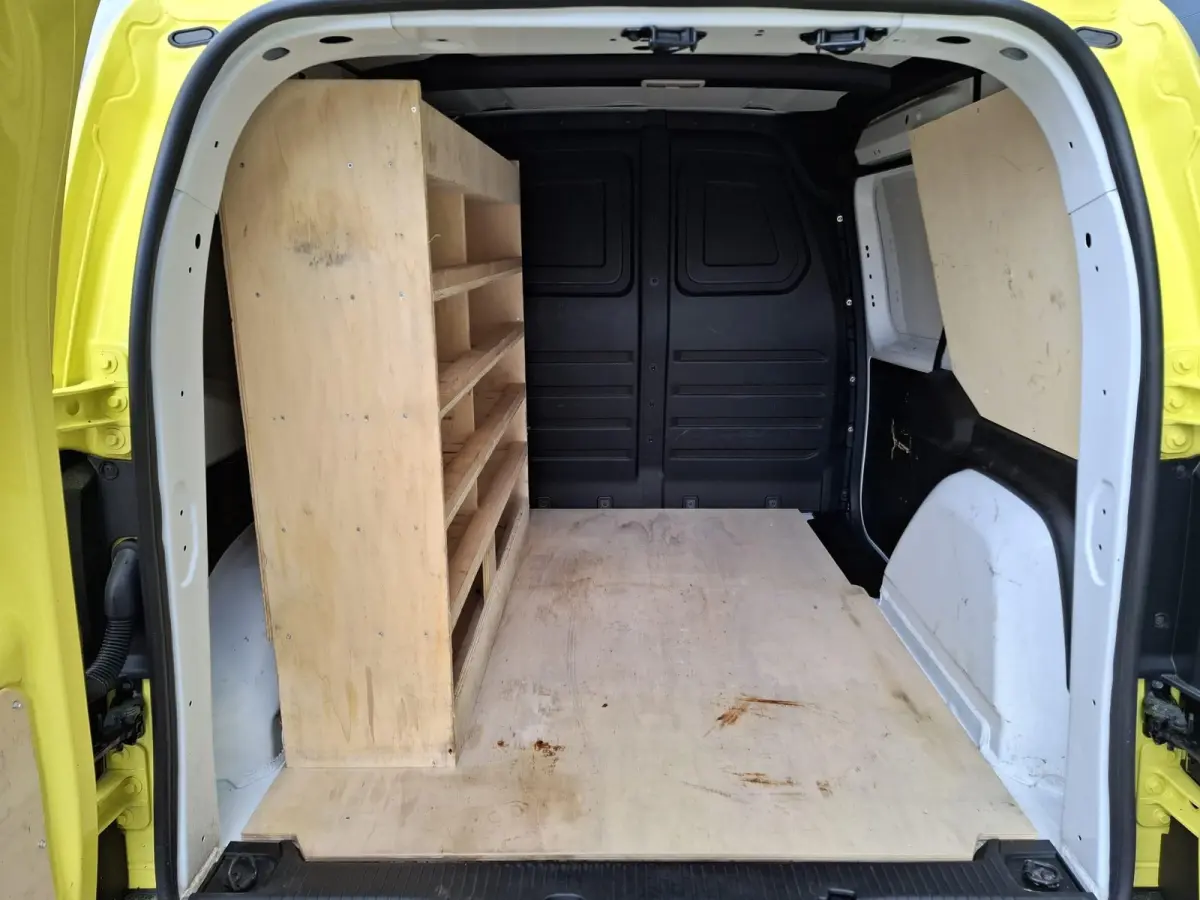 110 CDI L1 Pro AIRCO / CRUISE CONTROLE / CAMERA / NAVI / TREKHAAK