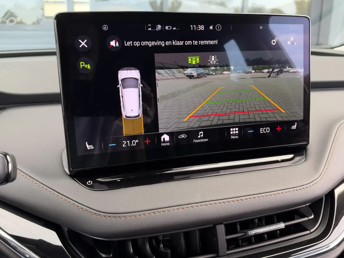 80 (95% SOH) I GROOT ACCUPAKKET I STOELVERWARMING I P-CAMERA I LEDEREN INTERIEUR