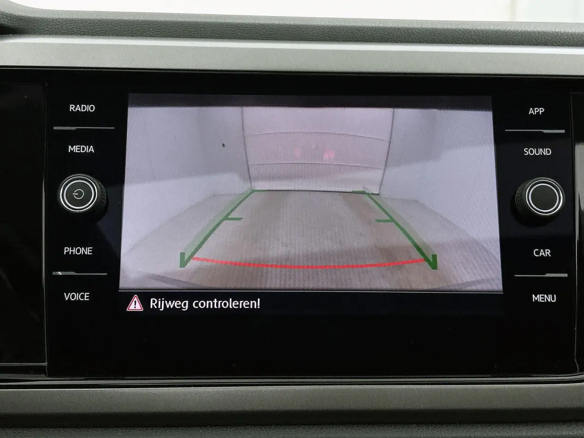 1.0 TSI Comfortline 95 PK | Automaat | Airco | Adaptive Cruise Control | Apple Carplay & Android auto | Panoramadak | Achteruitrijcamera |