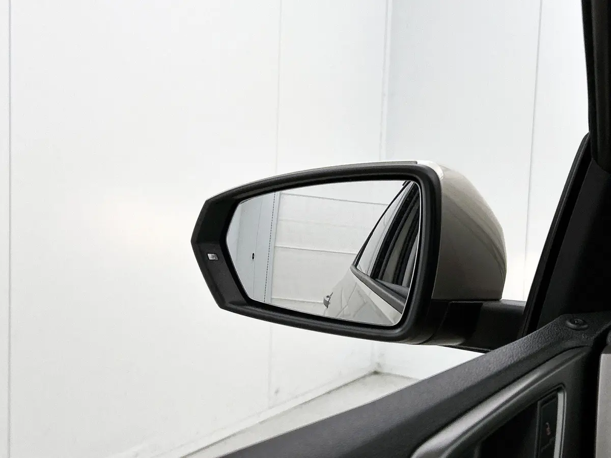 1.0 TSI Comfortline 95 PK | Automaat | Airco | Adaptive Cruise Control | Apple Carplay & Android auto | Panoramadak | Achteruitrijcamera |