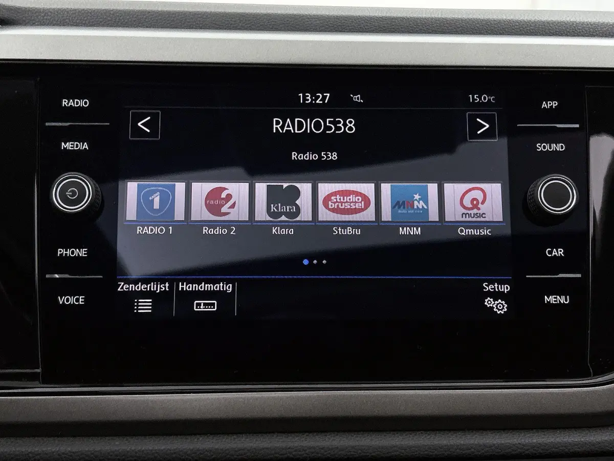 1.0 TSI Comfortline 95 PK | Automaat | Airco | Adaptive Cruise Control | Apple Carplay & Android auto | Panoramadak | Achteruitrijcamera |