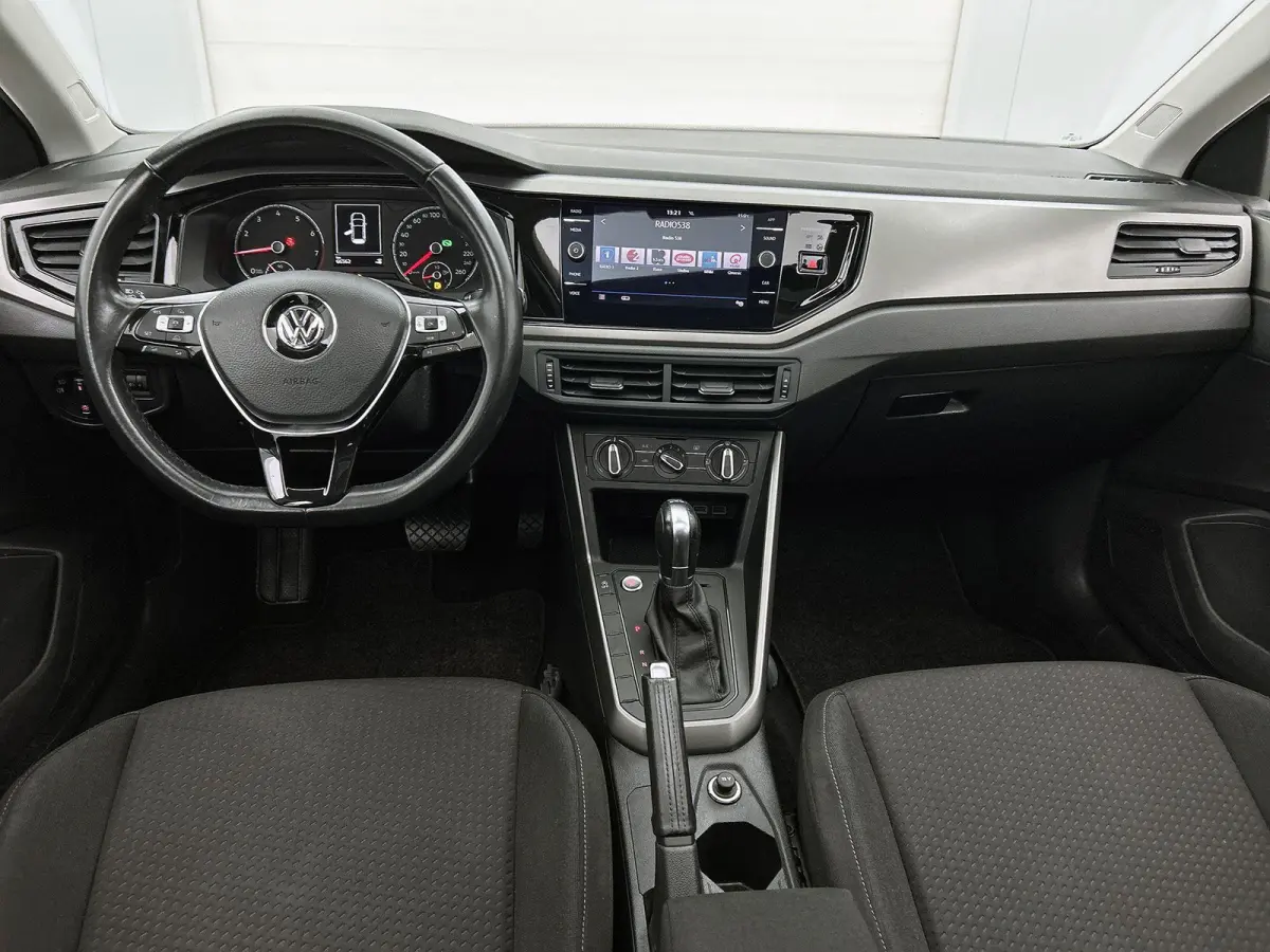 1.0 TSI Comfortline 95 PK | Automaat | Airco | Adaptive Cruise Control | Apple Carplay & Android auto | Panoramadak | Achteruitrijcamera |