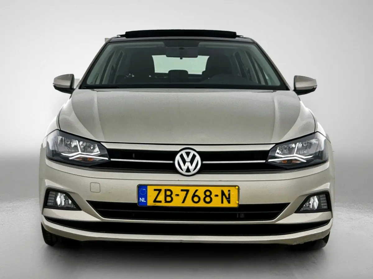 1.0 TSI Comfortline 95 PK | Automaat | Airco | Adaptive Cruise Control | Apple Carplay & Android auto | Panoramadak | Achteruitrijcamera |