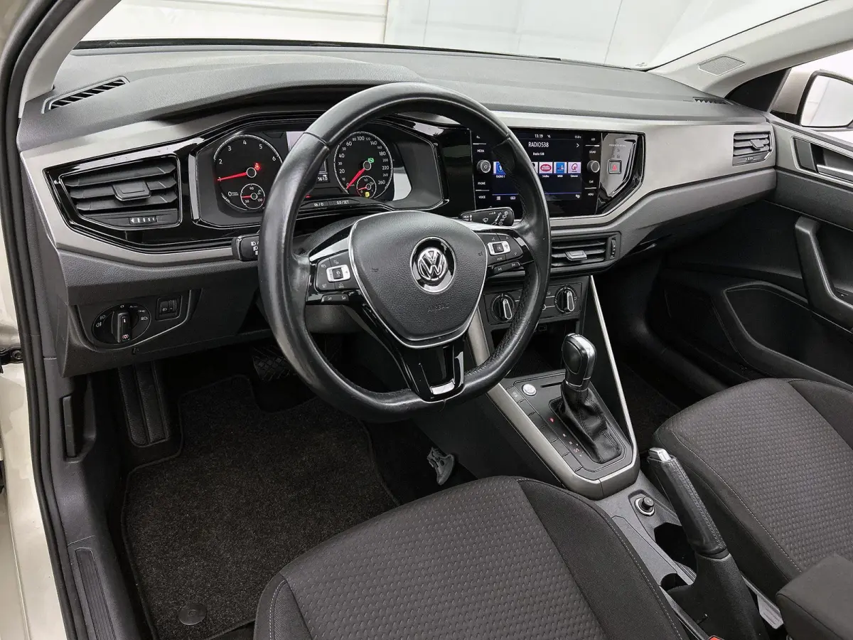 1.0 TSI Comfortline 95 PK | Automaat | Airco | Adaptive Cruise Control | Apple Carplay & Android auto | Panoramadak | Achteruitrijcamera |