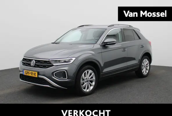 1.0 TSI Oranje Edition 116 PK| Origineel Nederlands | 1e Eigenaar | Dealeronderhouden | LED Koplampen | Achteruitrijcamera | Parkeersensoren | 17 Inch Velgen | Apple Carplay