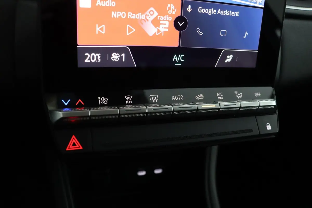 techno full hybrid E-Tech 160 | | Google Navigatie | Parkeercamera | Climate Control |