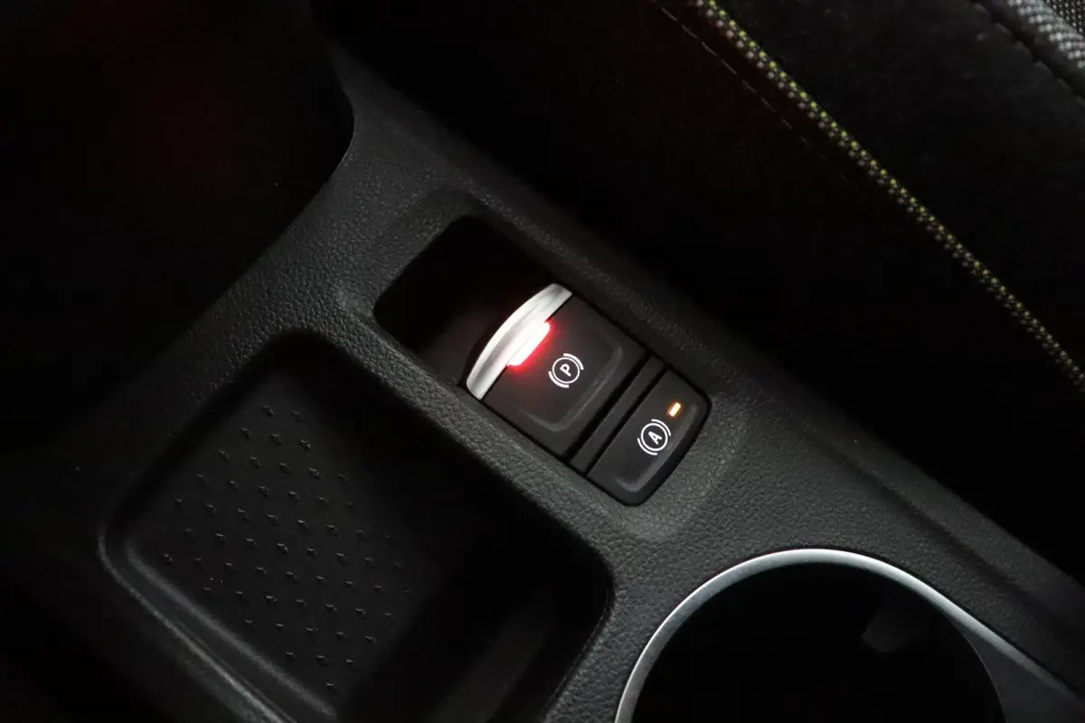 techno full hybrid E-Tech 160 | | Google Navigatie | Parkeercamera | Climate Control |