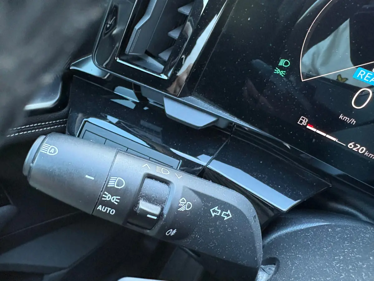 1.2 E-Tech Full Hybrid 200PK Techno Navigatie/Parkeerhulp/Carplay-android/Keyless