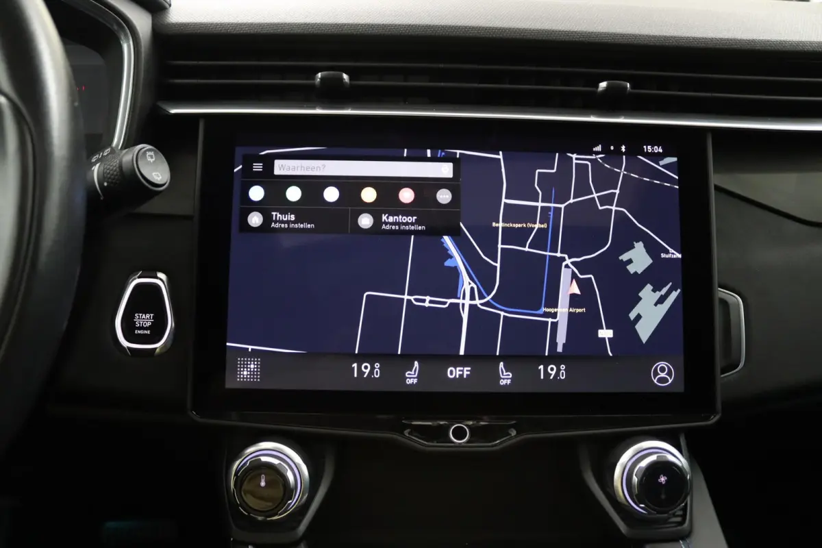1.5*PLUG-IN*NAVI*PANO*CAM*ACC*CARPLAY*ECC*LED*