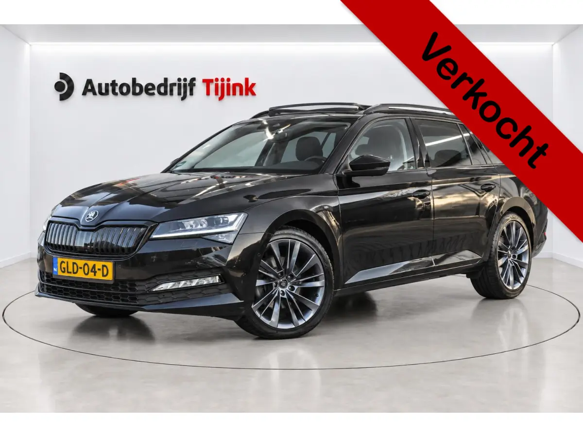 1.4 TSI iV Business Edition Plus | Pano | Trekhaak | Matrix LED | Stoel & stuurverw. | Elek. stoelen | Elek. achterklep | ACC | Blind spot |