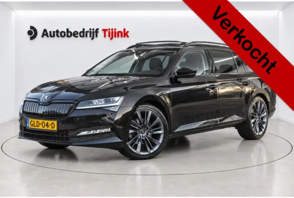 1.4 TSI iV Business Edition Plus | Pano | Trekhaak | Matrix LED | Stoel & stuurverw. | Elek. stoelen | Elek. achterklep | ACC | Blind spot |