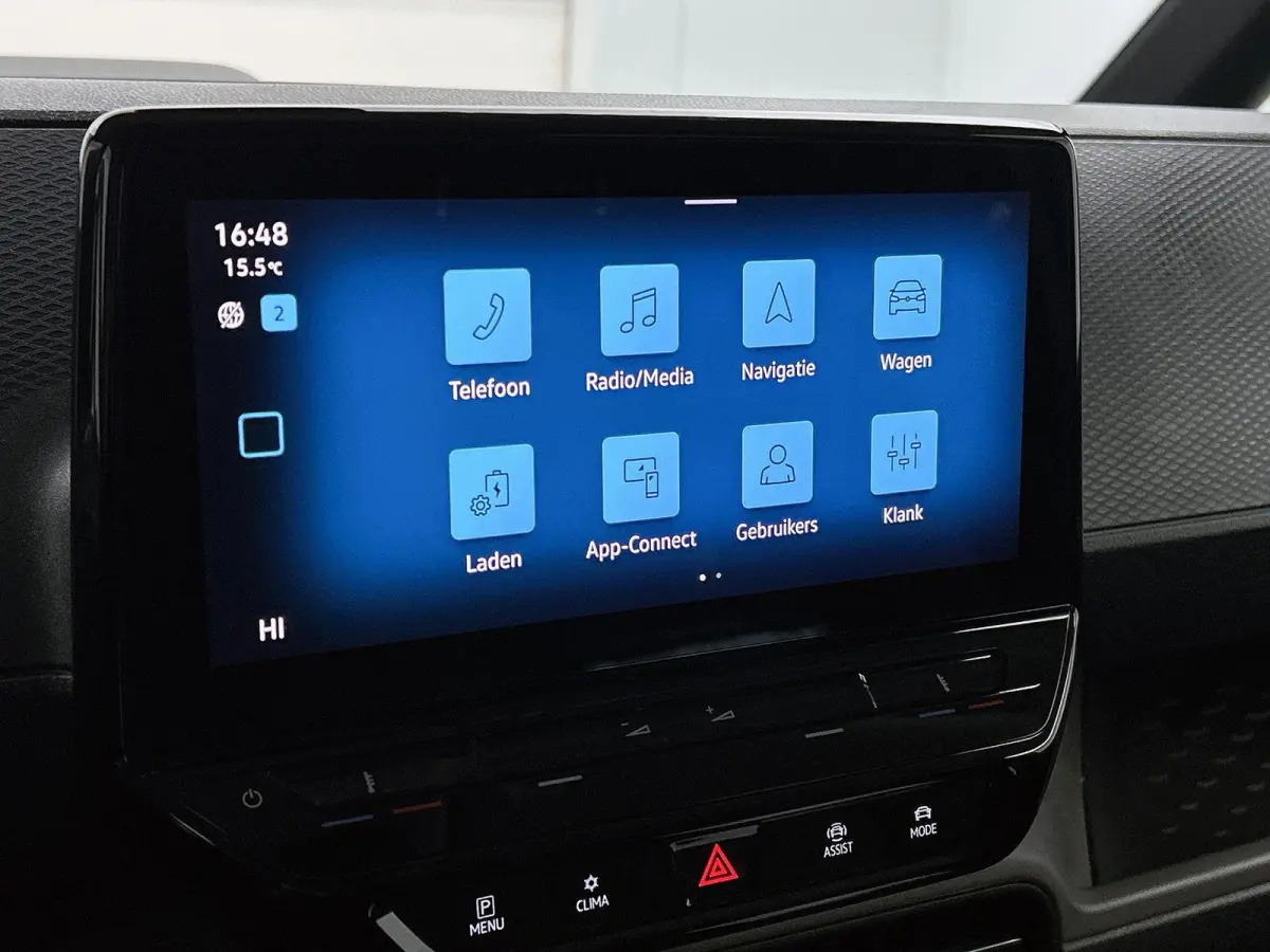 204PK | SOH 94% | Airco | Trekhaak | Achteruitrijcamera | Multifunctioneel Stuurwiel | Cruise Control | Apple/Android Carplay |