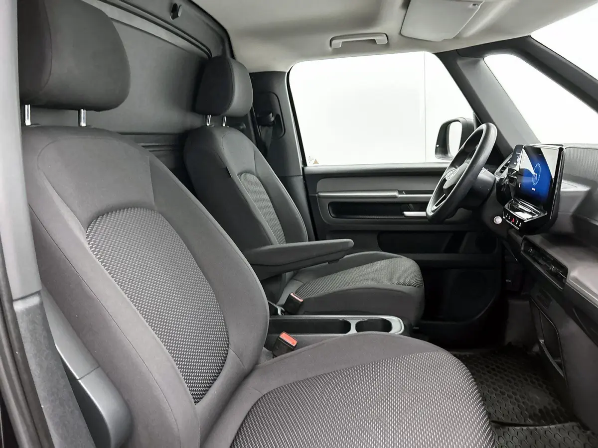 204PK | SOH 94% | Airco | Trekhaak | Achteruitrijcamera | Multifunctioneel Stuurwiel | Cruise Control | Apple/Android Carplay |