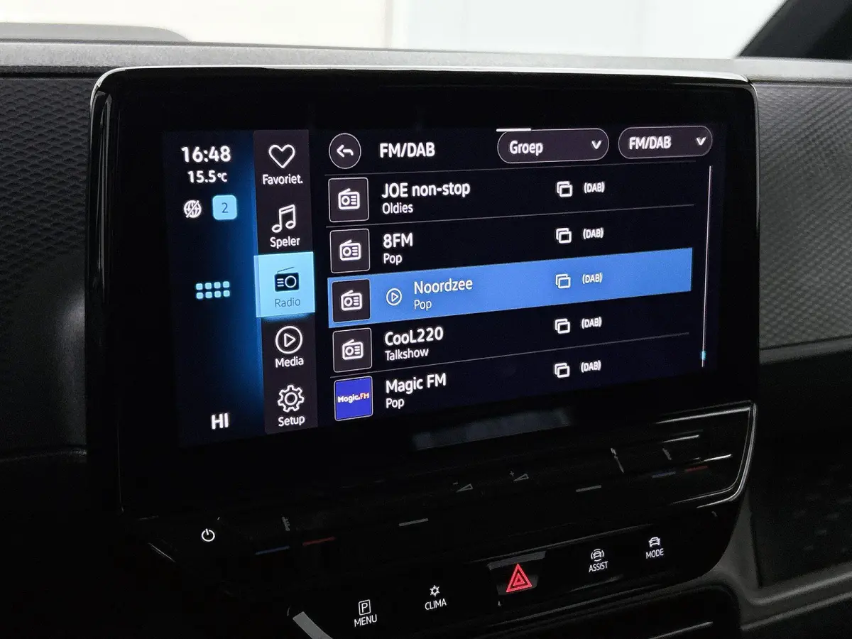 204PK | SOH 94% | Airco | Trekhaak | Achteruitrijcamera | Multifunctioneel Stuurwiel | Cruise Control | Apple/Android Carplay |