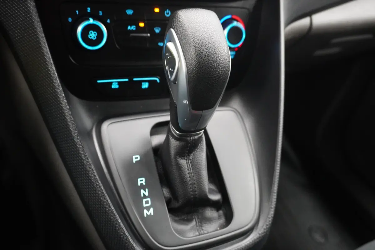 1.5 EcoBlue 100PK Automaat EURO 6 - Airco - Navi - Cruise - €11.950,- Excl.