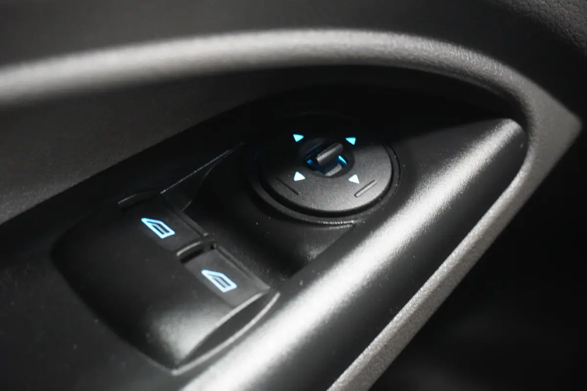 1.5 EcoBlue 100PK Automaat EURO 6 - Airco - Navi - Cruise - €11.950,- Excl.