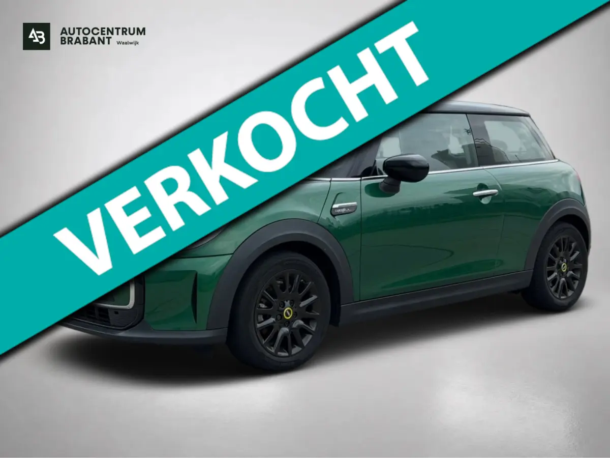 Camden Edition 33 kWh SoH 96% (NL-auto, 1e Eig, Dealer OndH, Carplay, StoelV, PDC, Navi, ClimateCon, CruiseCon, Etc)