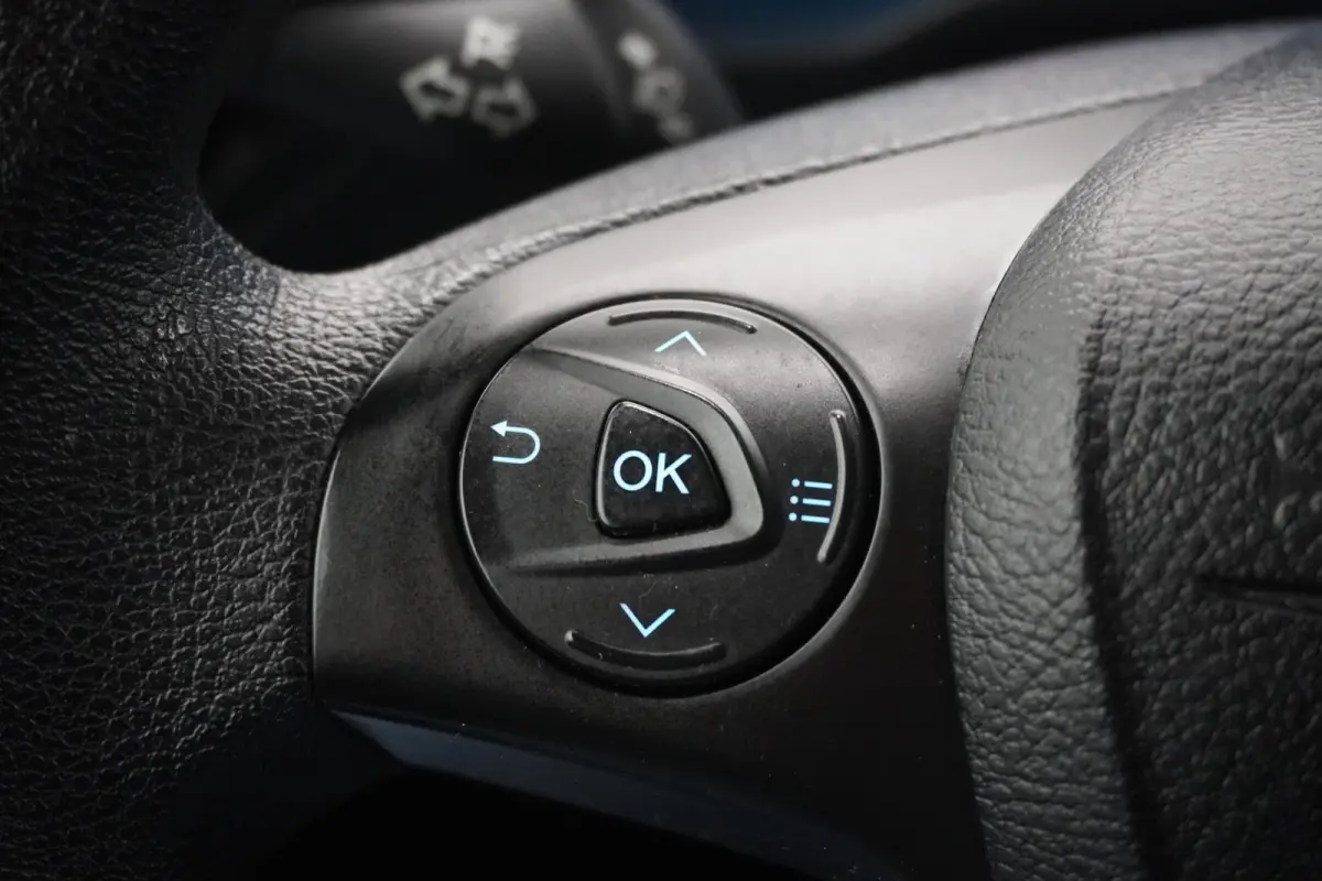 1.5 EcoBlue 100PK L2 EURO 6 - Airco - Navi - Cruise - €13.950,- Excl.