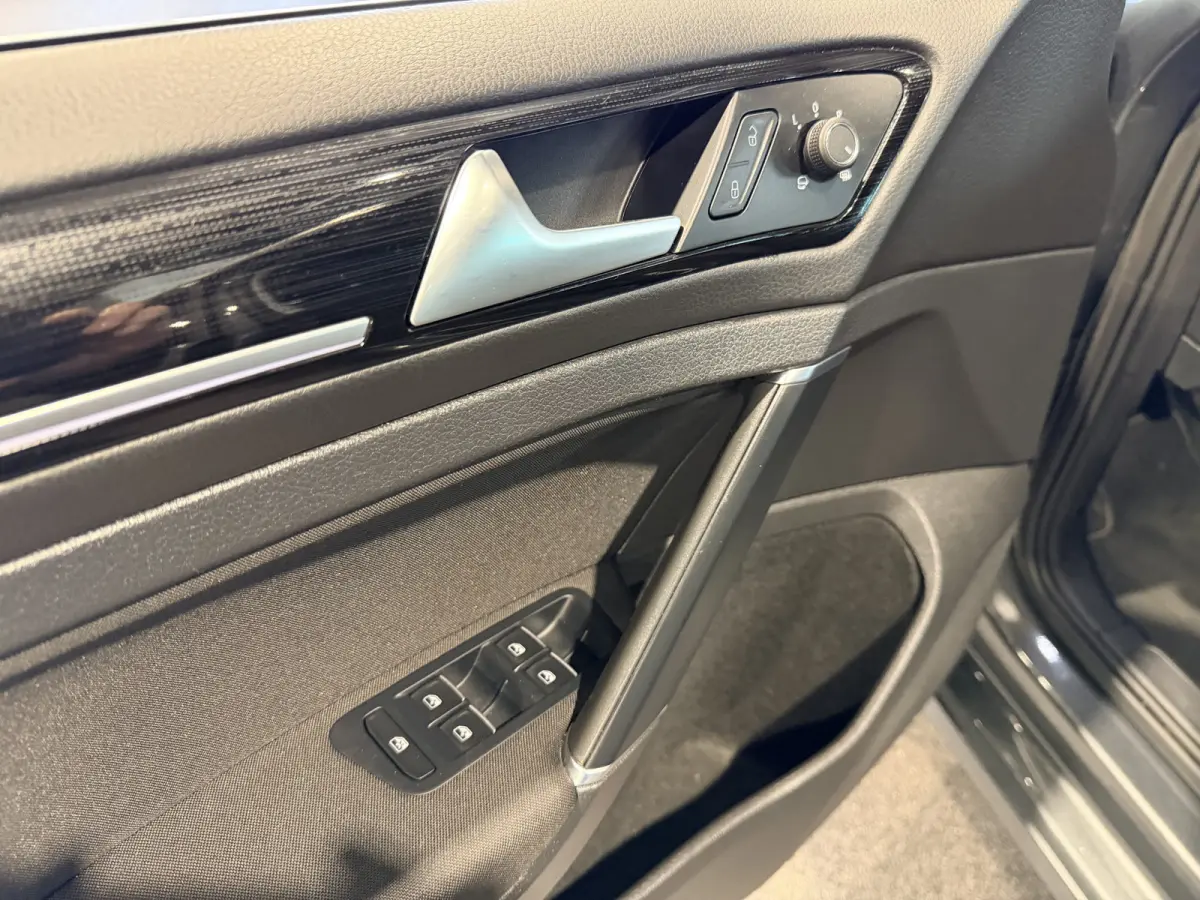 1.0 TSI Highline Virtual | Navigatie | Stoelverw.+massage | Carplay/Android | Sensoren