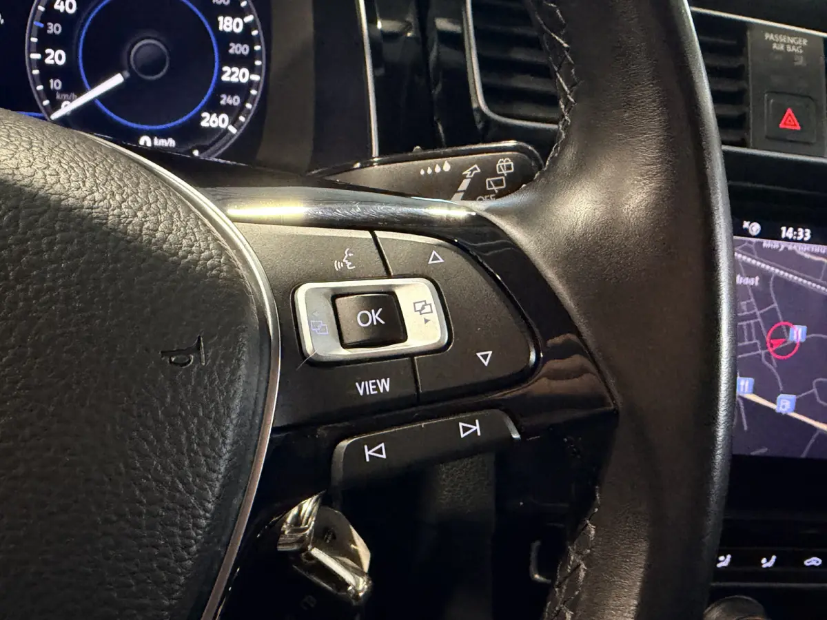1.0 TSI Highline Virtual | Navigatie | Stoelverw.+massage | Carplay/Android | Sensoren