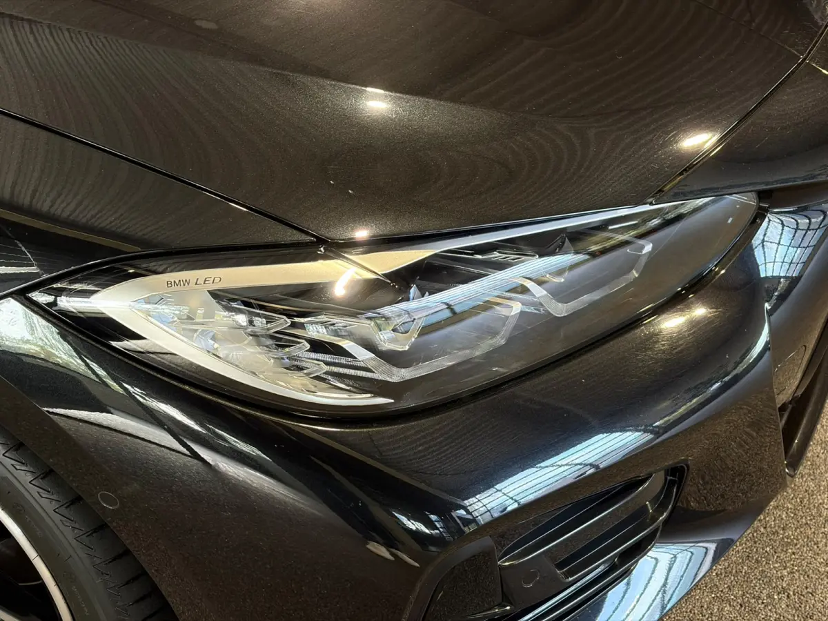 420i High Executive H/K | Camera |Stoel/stuur/nek verwarming | Carplay | Navigatie