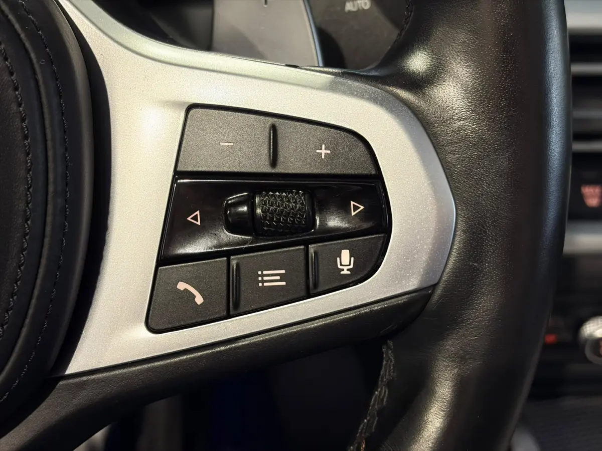 420i High Executive H/K | Camera |Stoel/stuur/nek verwarming | Carplay | Navigatie