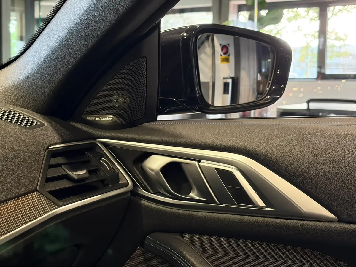 420i High Executive H/K | Camera |Stoel/stuur/nek verwarming | Carplay | Navigatie