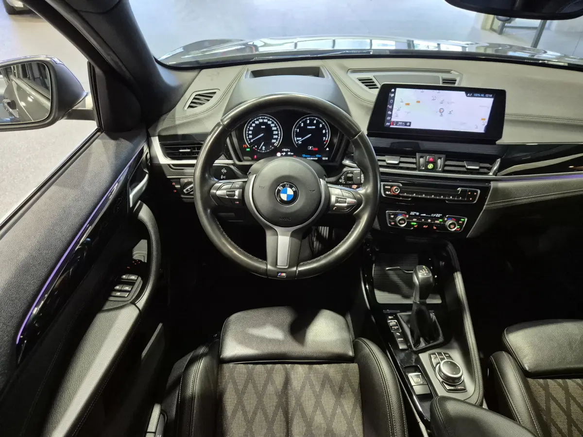 xDrive25e Executive X-Line | Camera | Stoelverwarming | HUD | Navigatie