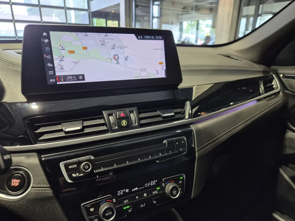 xDrive25e Executive X-Line | Camera | Stoelverwarming | HUD | Navigatie